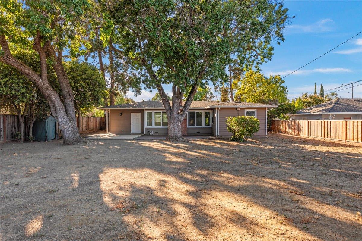 Detail Gallery Image 23 of 31 For 1364 Saratoga Ave, San Jose,  CA 95129 - 3 Beds | 1 Baths