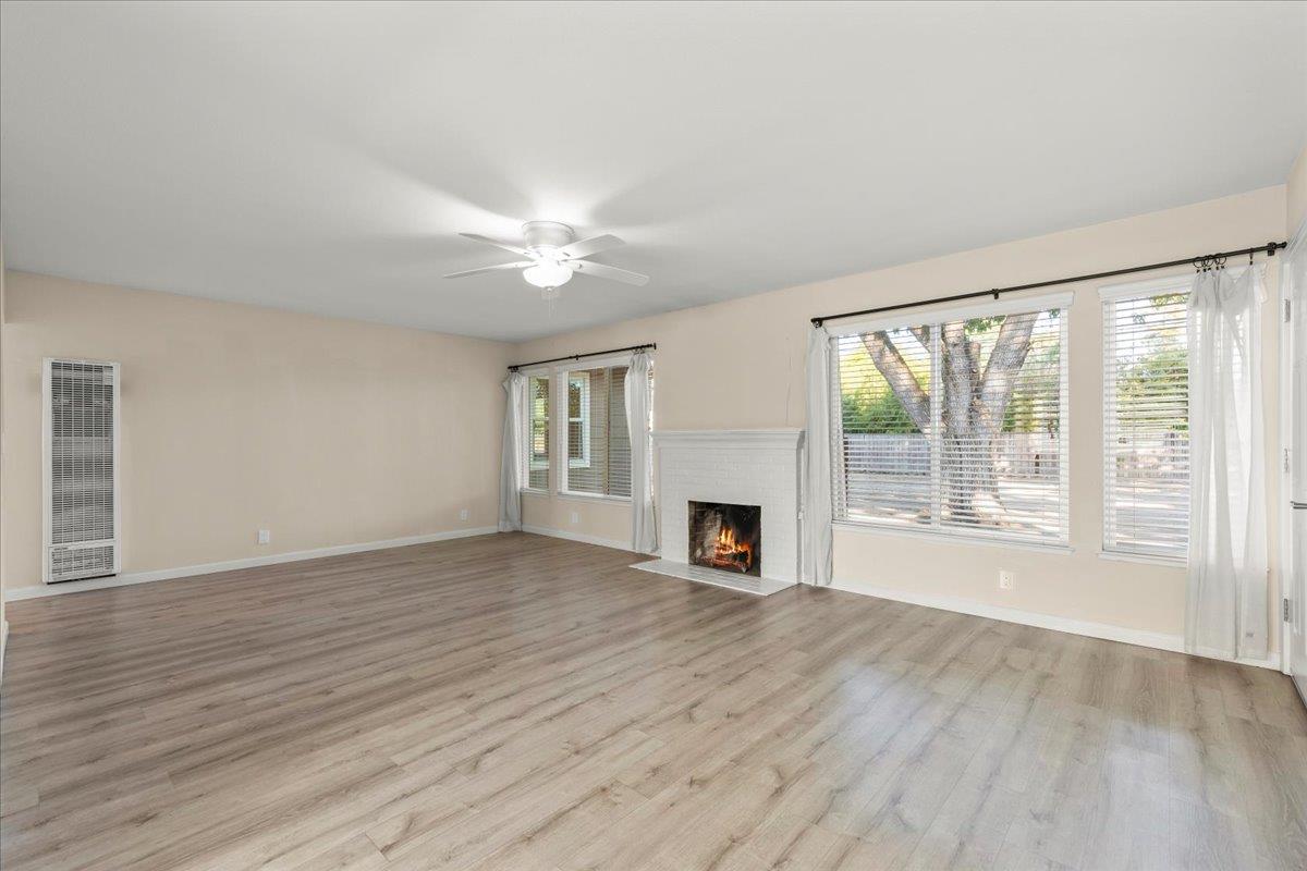 Detail Gallery Image 9 of 31 For 1364 Saratoga Ave, San Jose,  CA 95129 - 3 Beds | 1 Baths