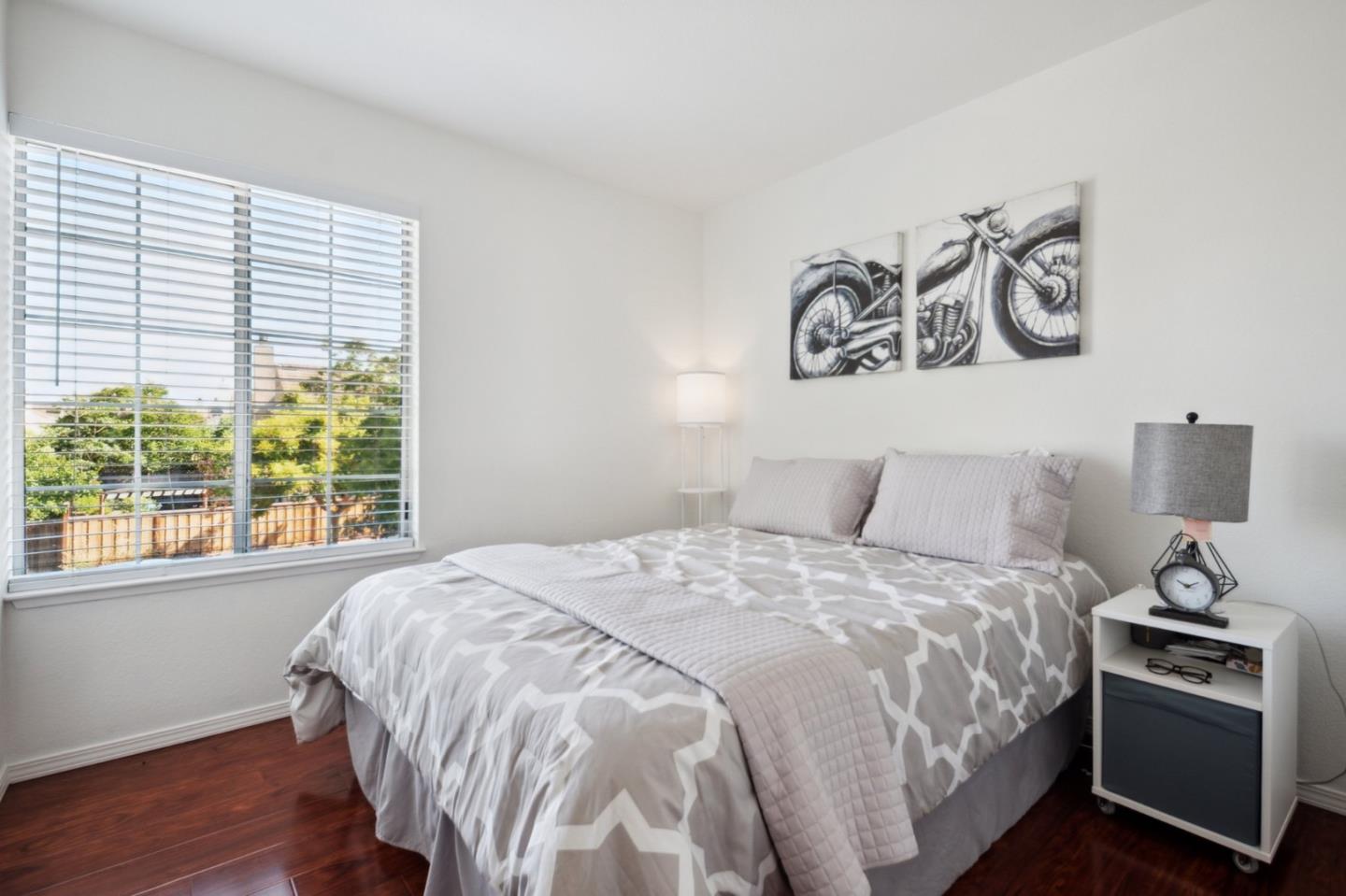 Detail Gallery Image 17 of 39 For 2555 Britt Way, San Jose,  CA 95148 - 4 Beds | 2/1 Baths