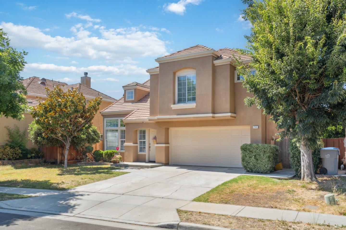 Detail Gallery Image 24 of 39 For 2555 Britt Way, San Jose,  CA 95148 - 4 Beds | 2/1 Baths