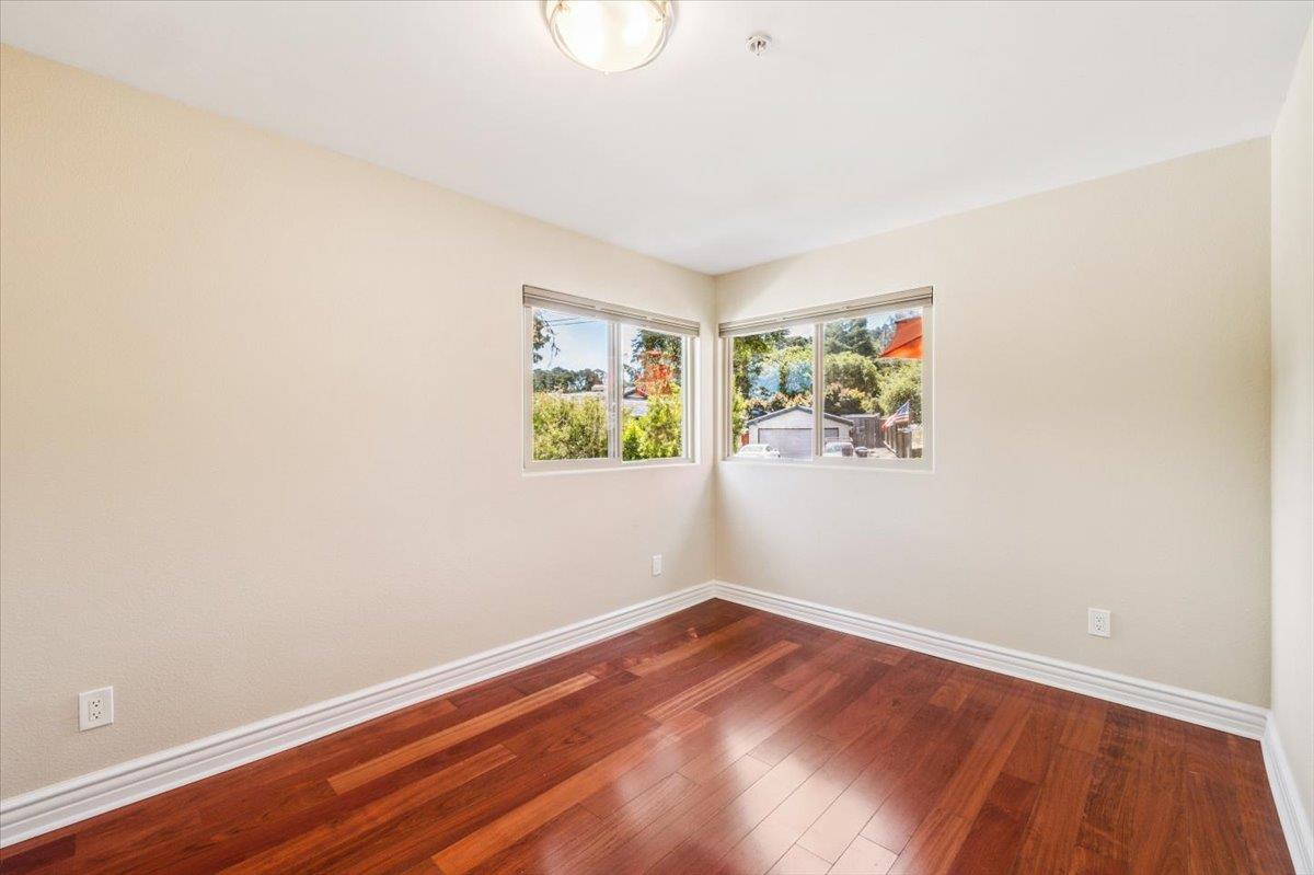 Detail Gallery Image 15 of 25 For 152 Mar Vista Dr, Monterey,  CA 93940 - 2 Beds | 1/1 Baths
