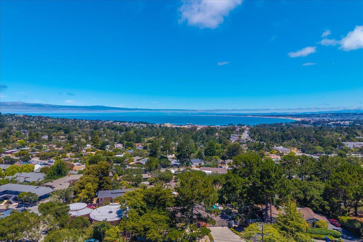 Detail Gallery Image 20 of 25 For 152 Mar Vista Dr, Monterey,  CA 93940 - 2 Beds | 1/1 Baths