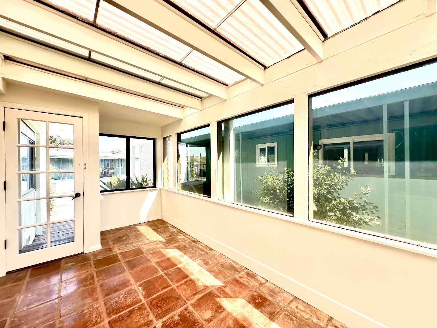 Detail Gallery Image 6 of 19 For 2395 Delaware Ave #39,  Santa Cruz,  CA 95060 - 2 Beds | 2 Baths