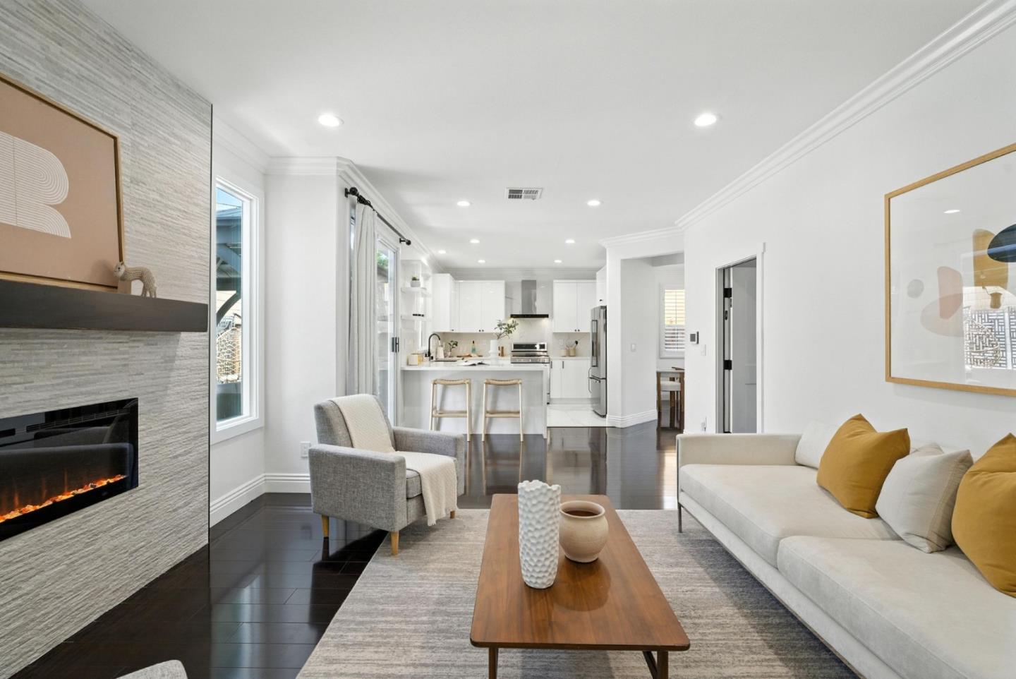 Detail Gallery Image 22 of 74 For 3665 Ivy Canyon Ct, San Jose,  CA 95121 - 4 Beds | 2/1 Baths