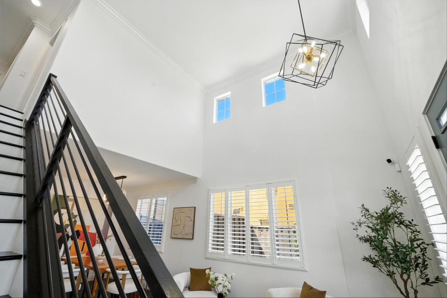 Detail Gallery Image 26 of 74 For 3665 Ivy Canyon Ct, San Jose,  CA 95121 - 4 Beds | 2/1 Baths