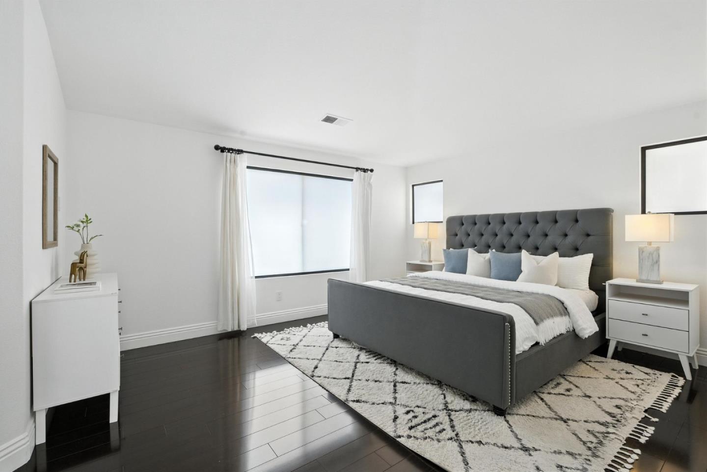 Detail Gallery Image 38 of 74 For 3665 Ivy Canyon Ct, San Jose,  CA 95121 - 4 Beds | 2/1 Baths