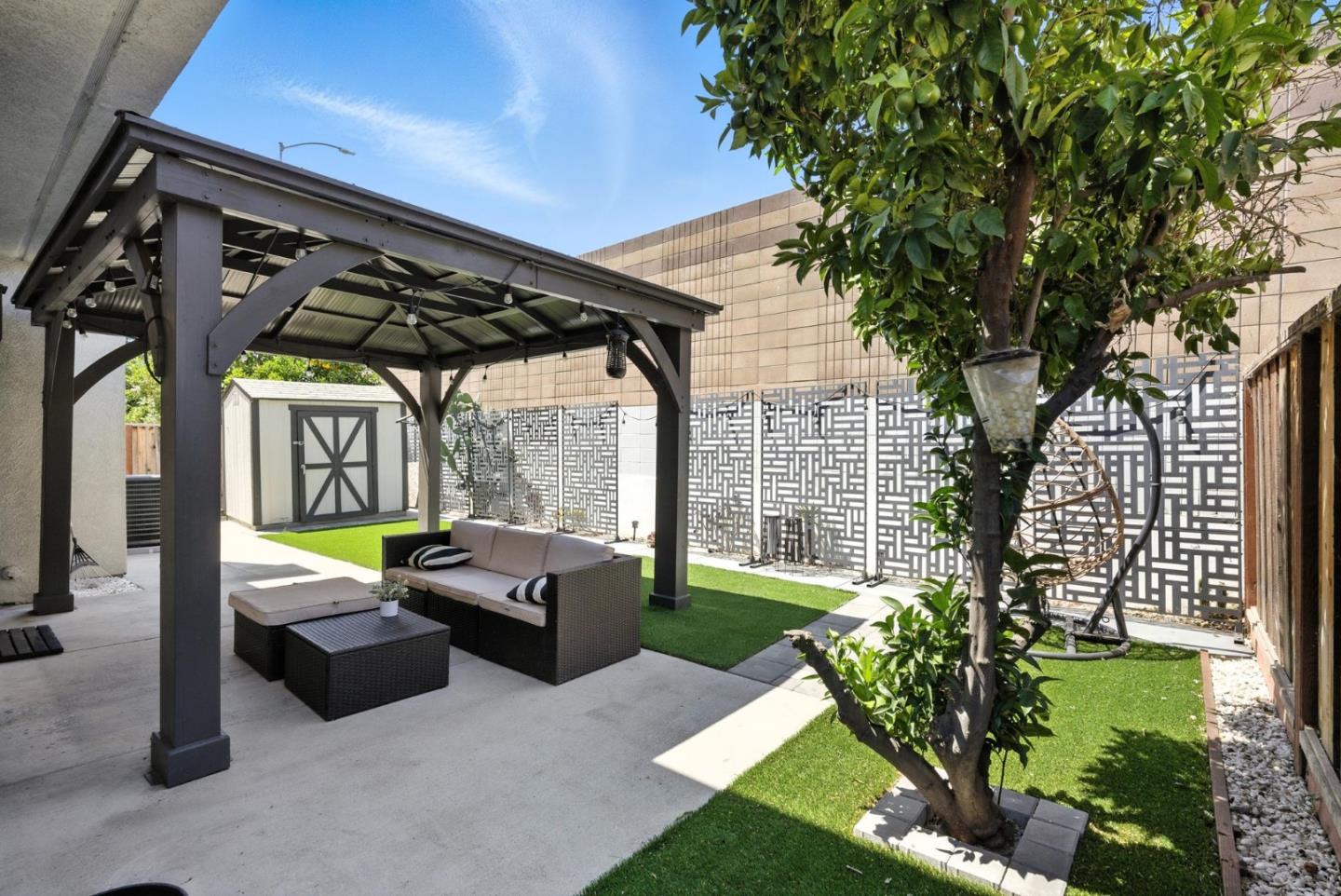 Detail Gallery Image 49 of 74 For 3665 Ivy Canyon Ct, San Jose,  CA 95121 - 4 Beds | 2/1 Baths