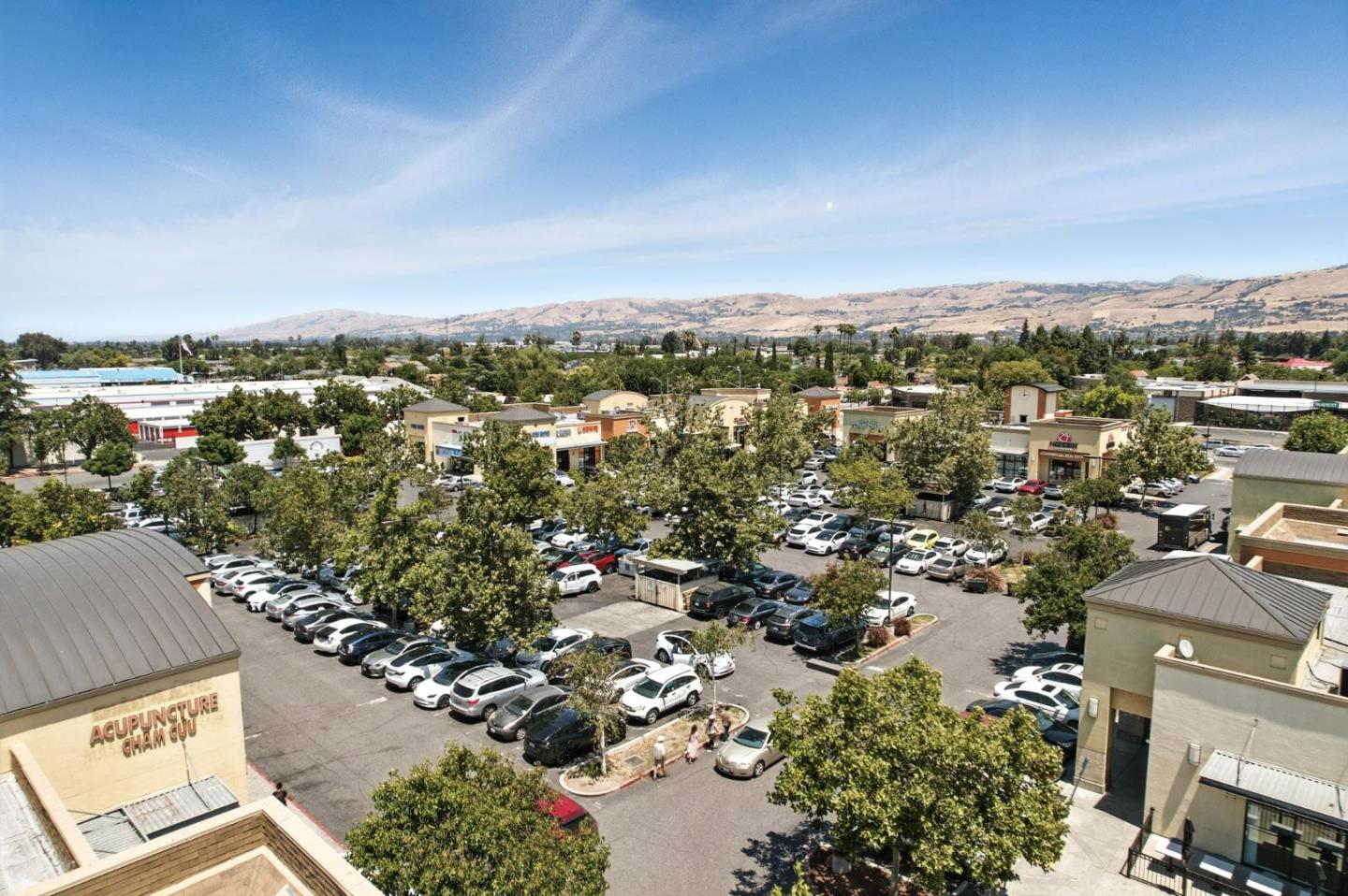 Detail Gallery Image 63 of 74 For 3665 Ivy Canyon Ct, San Jose,  CA 95121 - 4 Beds | 2/1 Baths