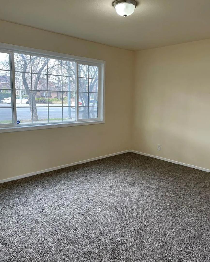 Detail Gallery Image 14 of 22 For 1370 Saratoga Ave, San Jose,  CA 95129 - 3 Beds | 1 Baths