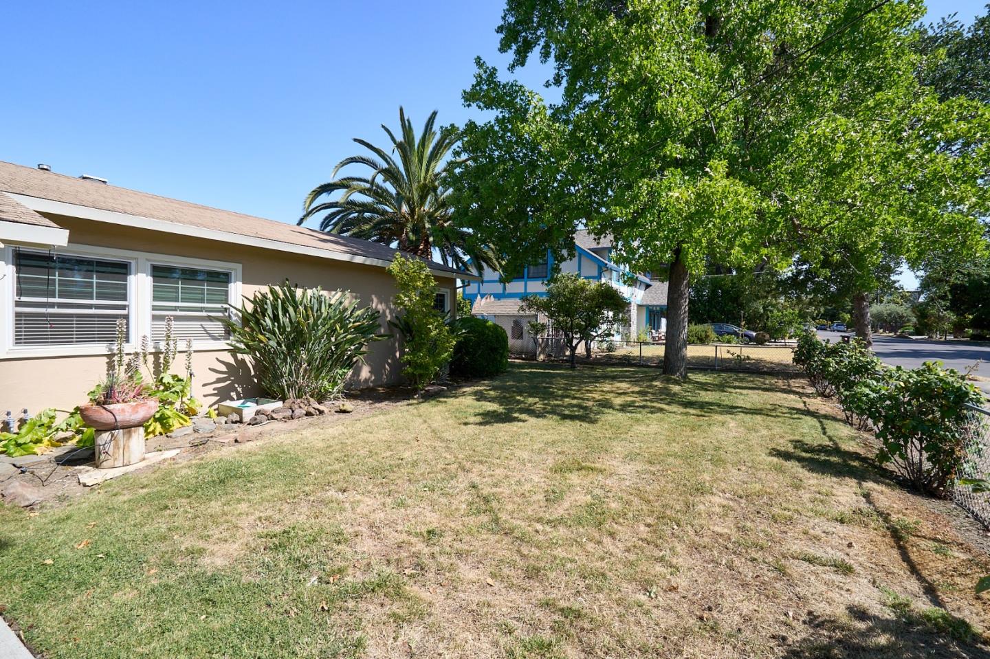 Detail Gallery Image 14 of 24 For 1310 Rosalia Ave, San Jose,  CA 95130 - 2 Beds | 1 Baths