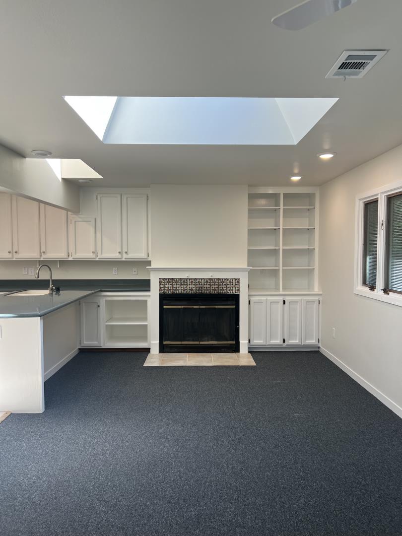 Detail Gallery Image 13 of 46 For 254 Mountain View Ave, San Rafael,  CA 94901 - 4 Beds | 3 Baths