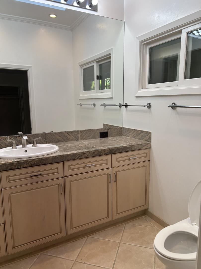 Detail Gallery Image 26 of 46 For 254 Mountain View Ave, San Rafael,  CA 94901 - 4 Beds | 3 Baths