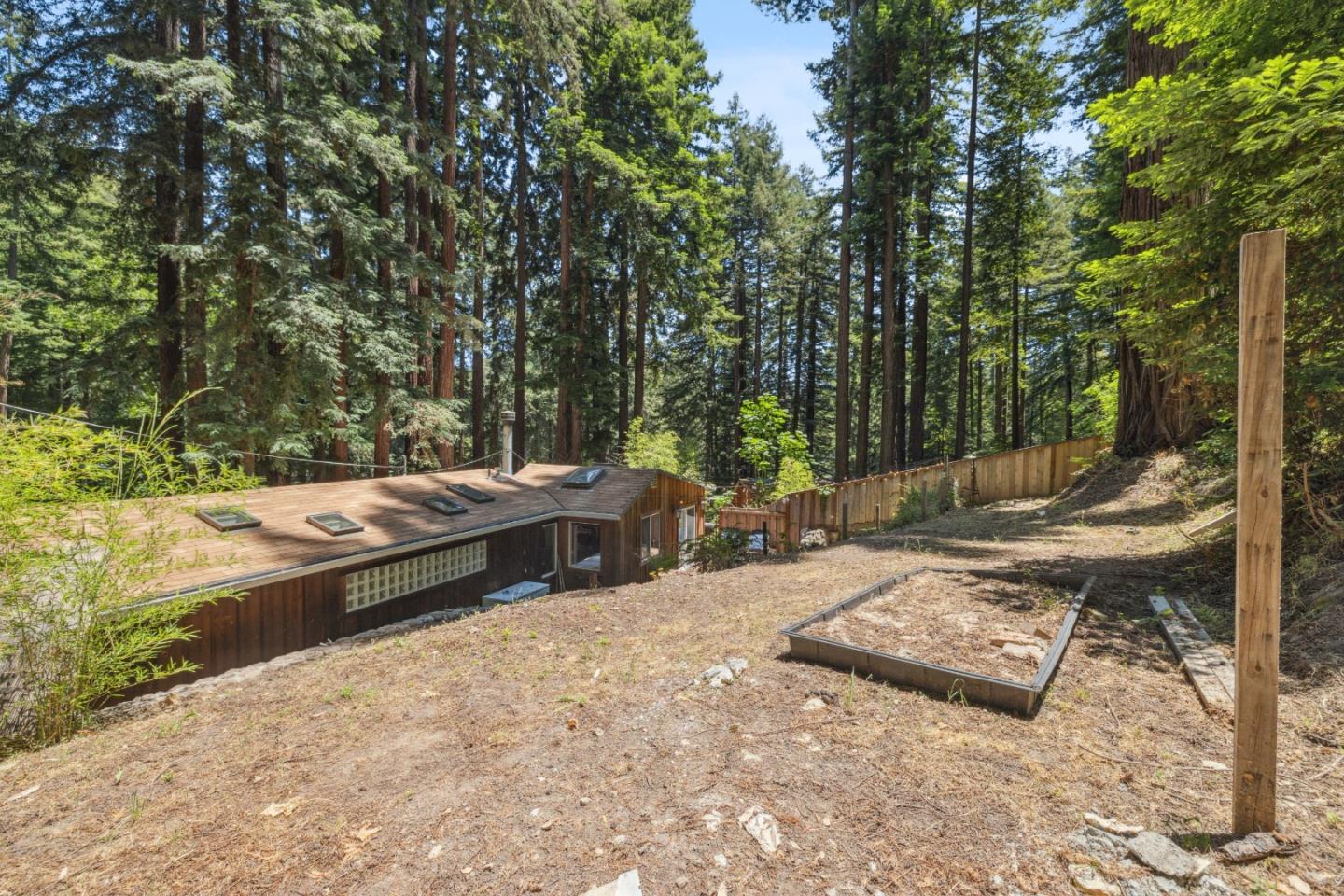 Detail Gallery Image 19 of 25 For 11033 Sequoia Ave, Felton,  CA 95018 - 3 Beds | 2 Baths