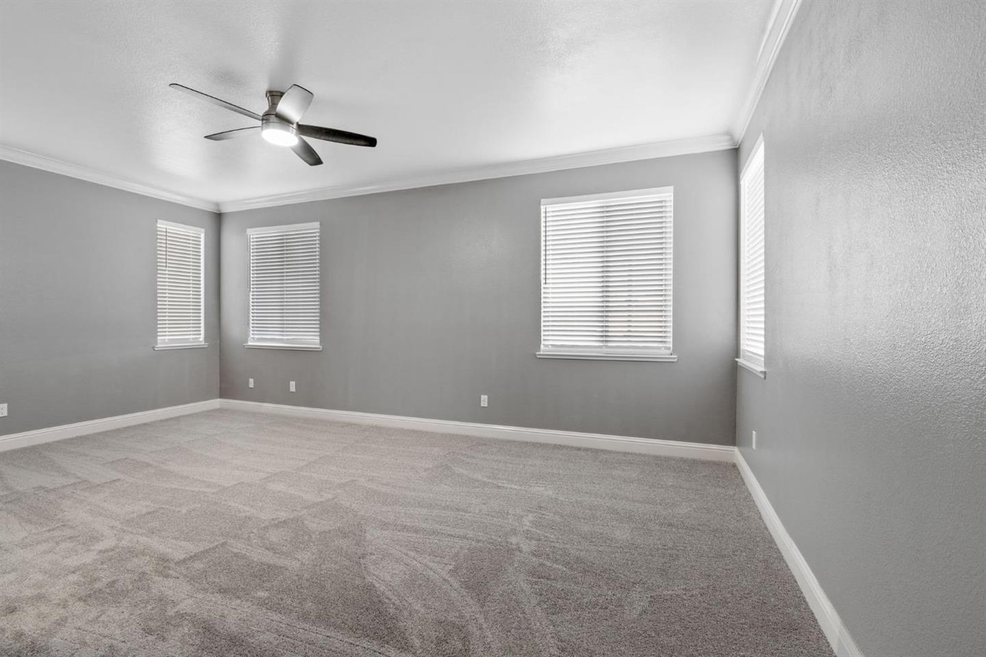Detail Gallery Image 7 of 18 For 564 Millwood Dr, Patterson,  CA 95363 - 5 Beds | 3/1 Baths