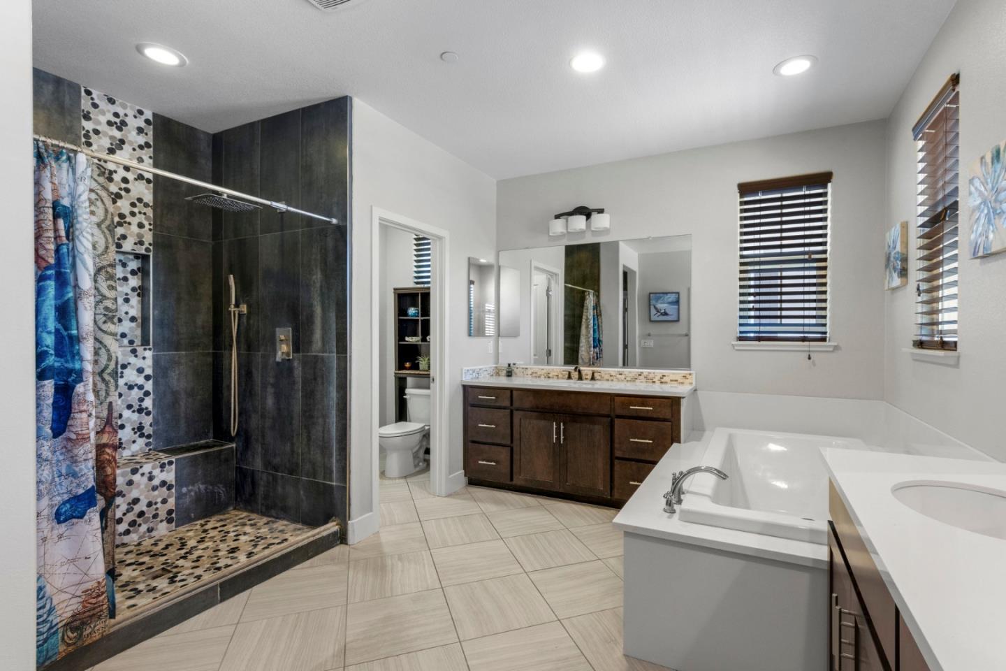 Detail Gallery Image 30 of 44 For 9850 Bobcat Ct, Gilroy,  CA 95020 - 4 Beds | 3/1 Baths