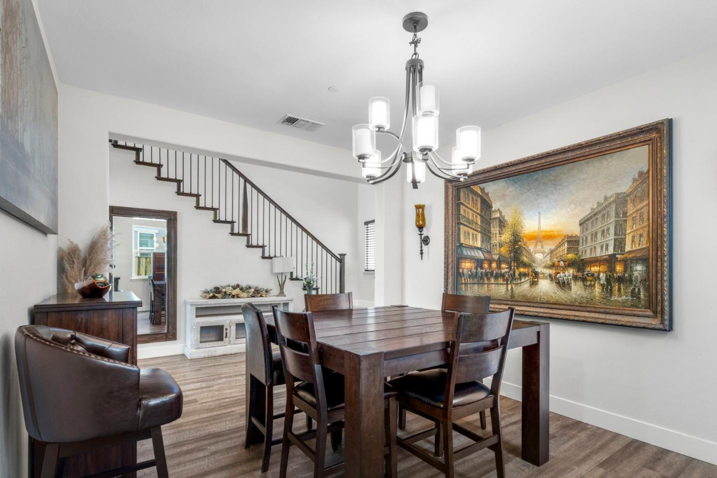 Detail Gallery Image 6 of 44 For 9850 Bobcat Ct, Gilroy,  CA 95020 - 4 Beds | 3/1 Baths