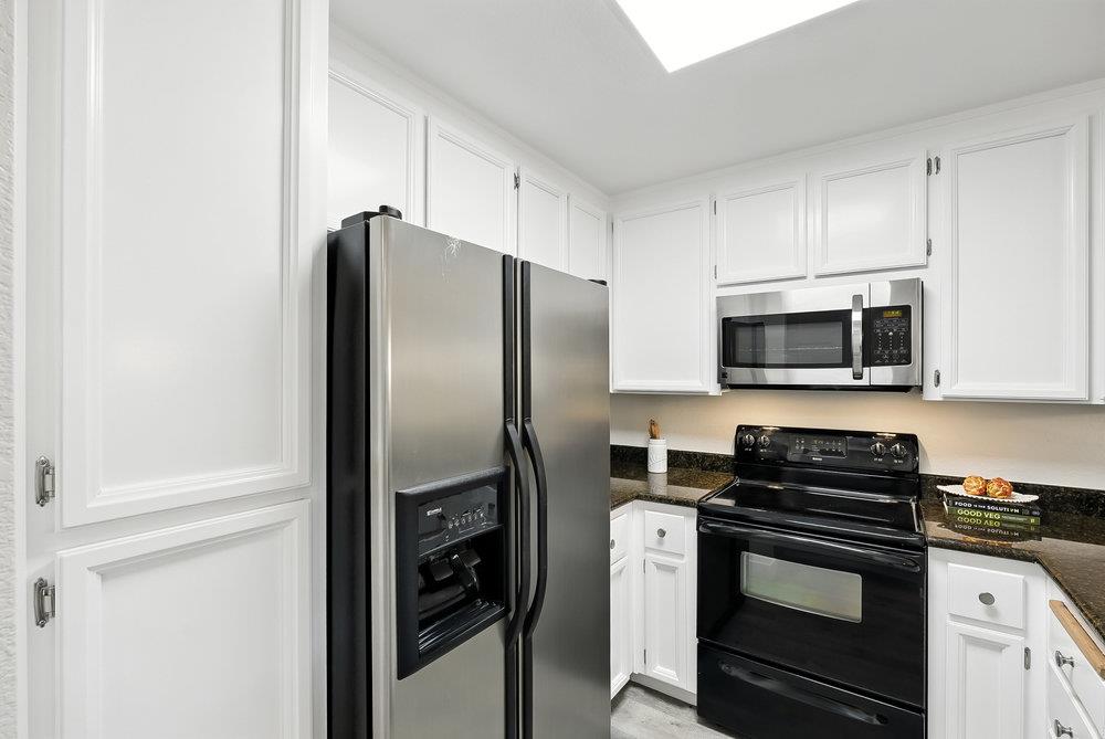 Detail Gallery Image 13 of 38 For 1907 La Terrace Cir, San Jose,  CA 95123 - 2 Beds | 1 Baths
