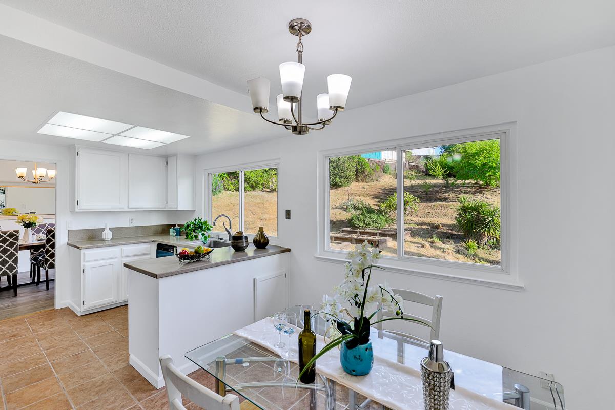 Detail Gallery Image 18 of 56 For 149 Westminster Way, Vallejo,  CA 94591 - 4 Beds | 3 Baths