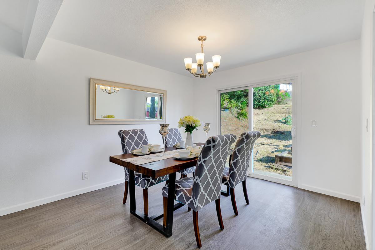 Detail Gallery Image 9 of 56 For 149 Westminster Way, Vallejo,  CA 94591 - 4 Beds | 3 Baths