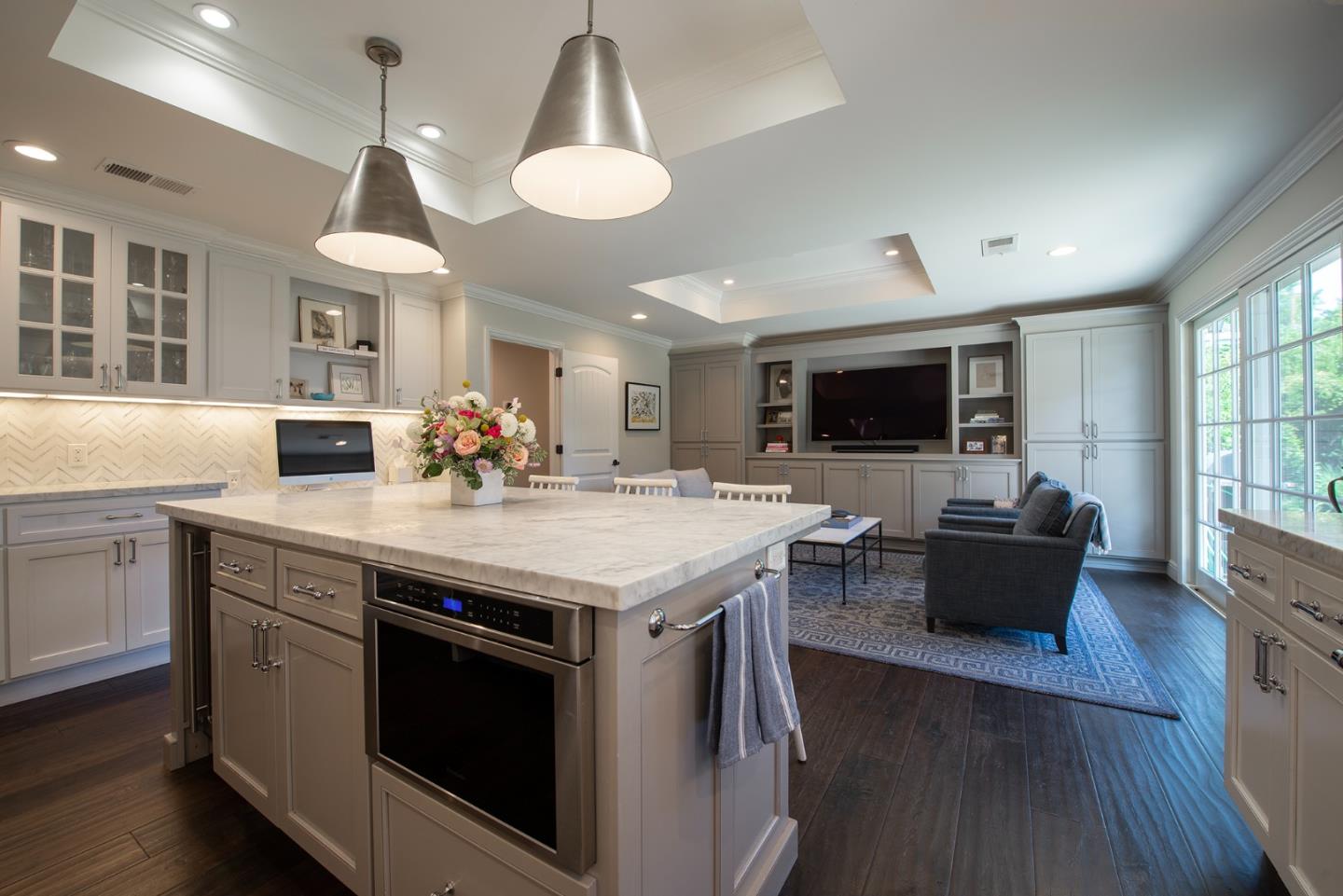 Detail Gallery Image 11 of 42 For 1360 Elder Ave, Menlo Park,  CA 94025 - 4 Beds | 3 Baths