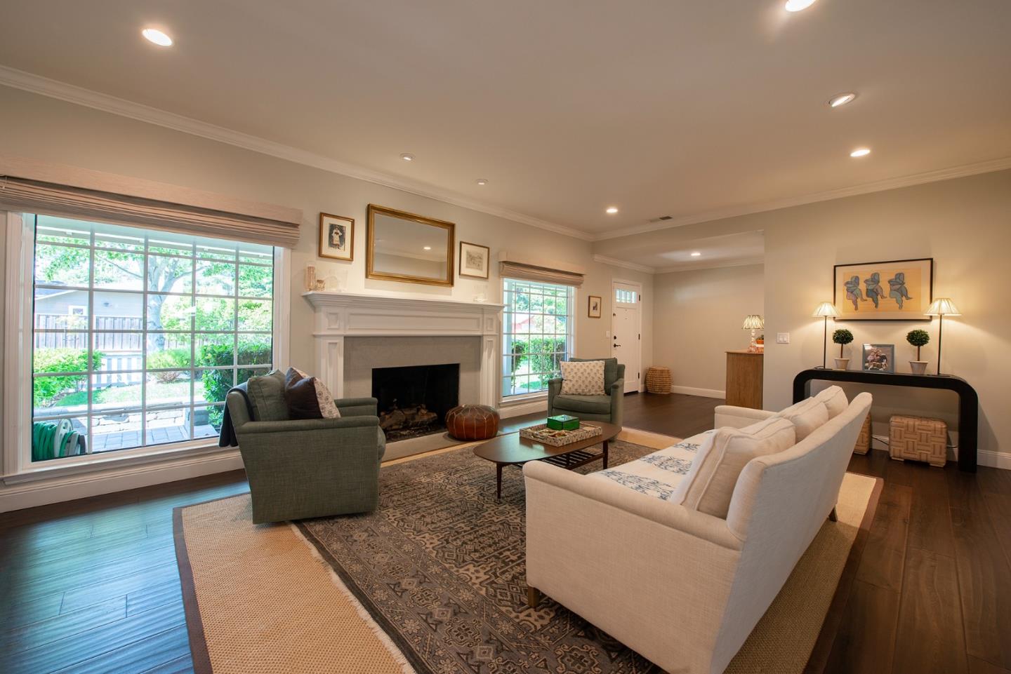 Detail Gallery Image 5 of 42 For 1360 Elder Ave, Menlo Park,  CA 94025 - 4 Beds | 3 Baths