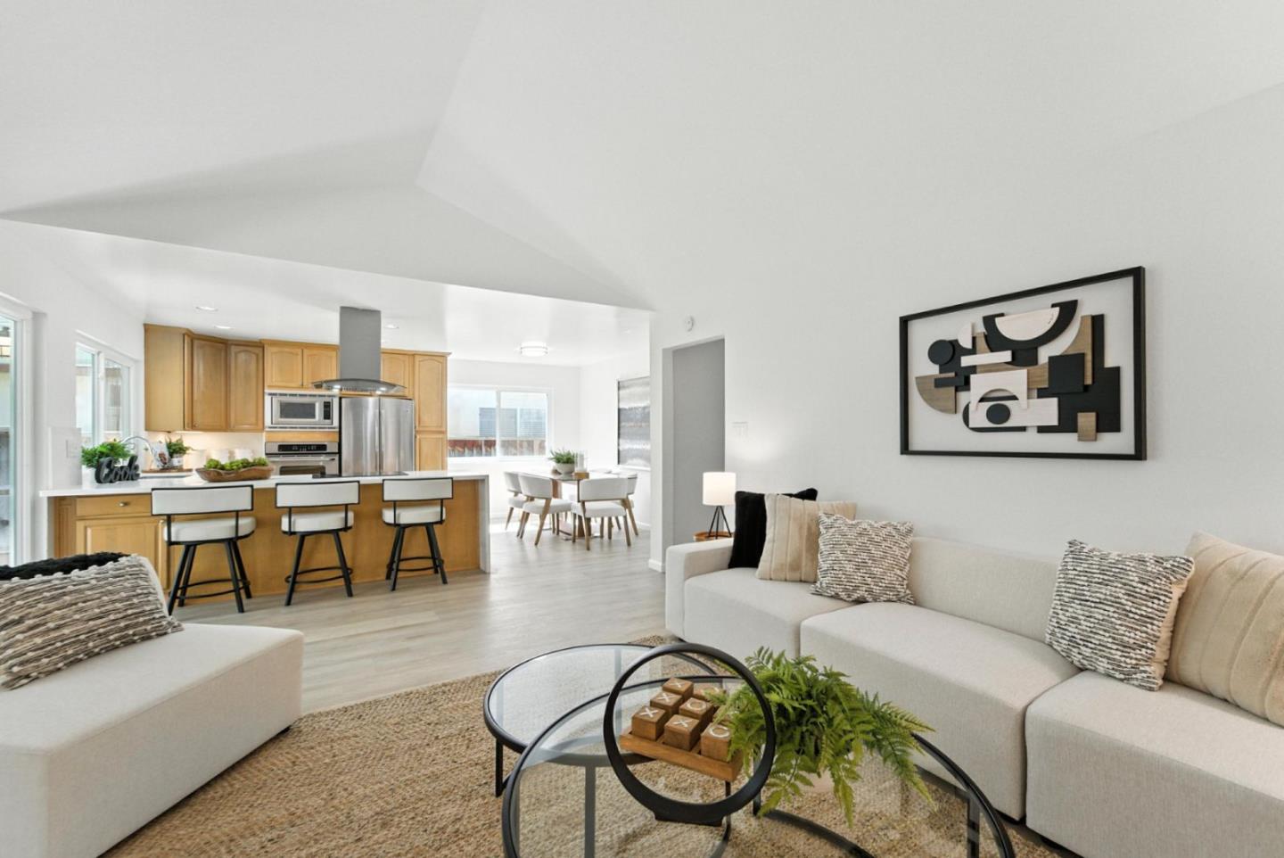 Detail Gallery Image 11 of 27 For 362 El Portal Way, San Jose,  CA 95123 - 3 Beds | 2 Baths