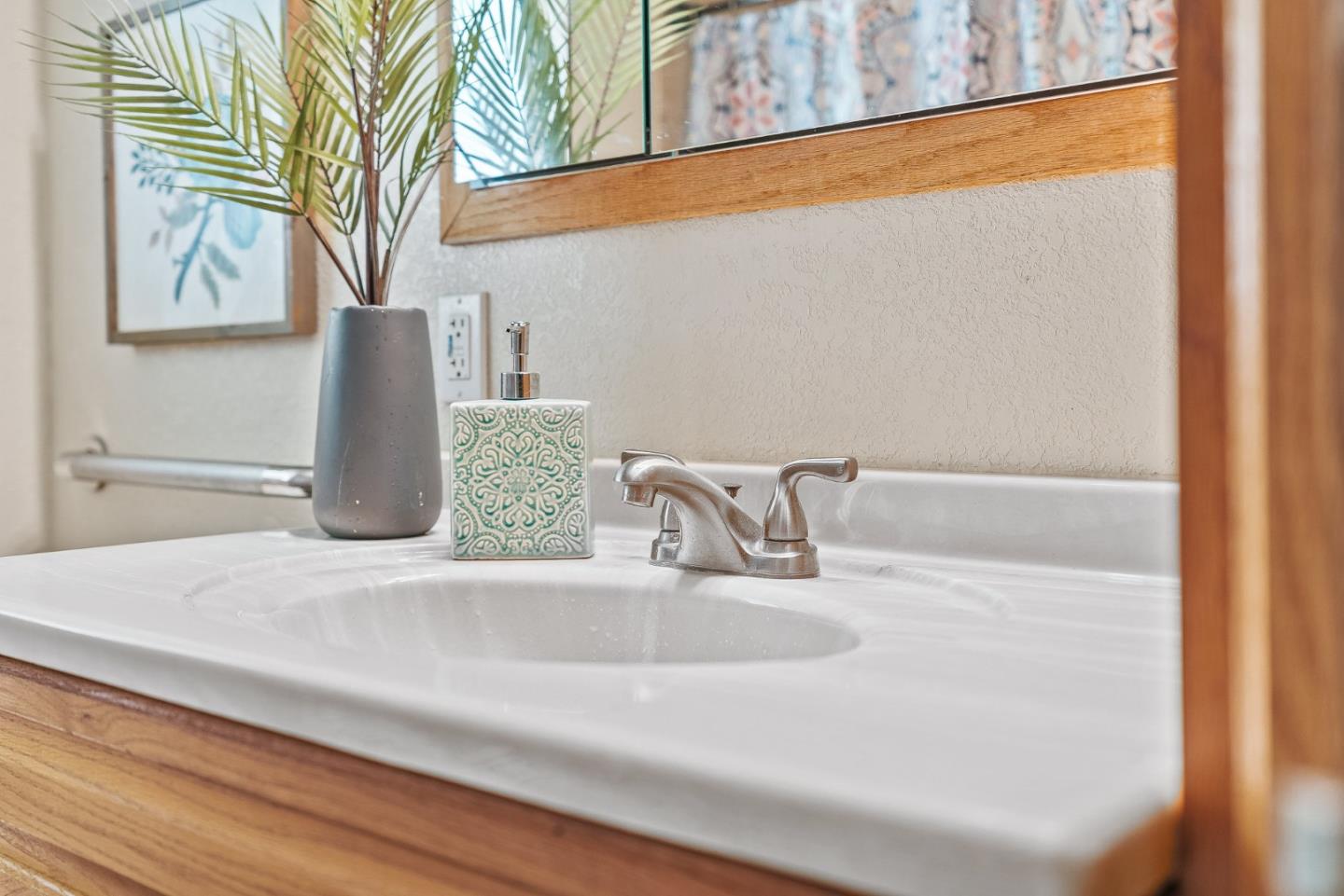 Detail Gallery Image 14 of 30 For 742 Pino Way, Salinas,  CA 93905 - 3 Beds | 1 Baths