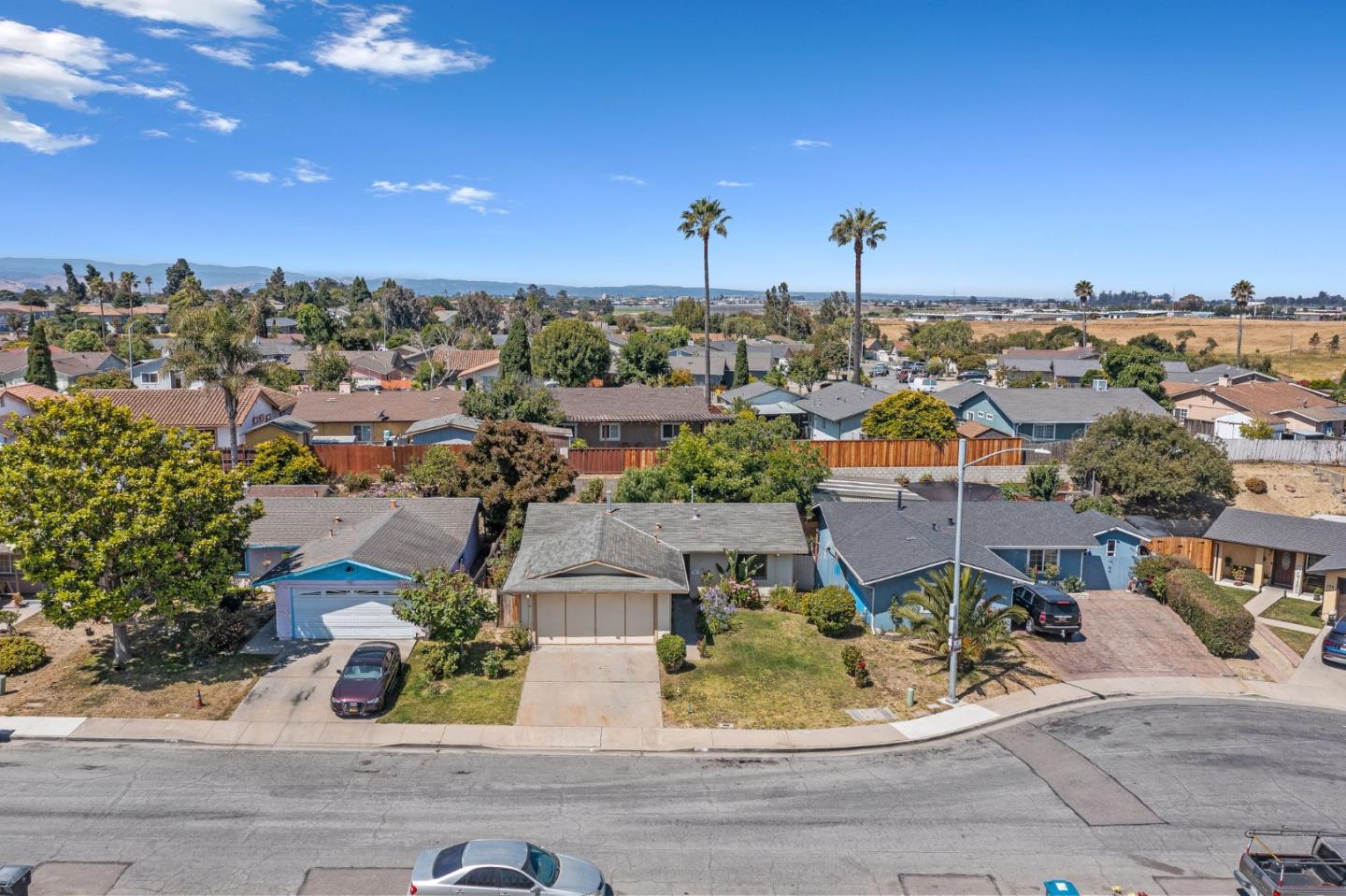 Detail Gallery Image 26 of 30 For 742 Pino Way, Salinas,  CA 93905 - 3 Beds | 1 Baths
