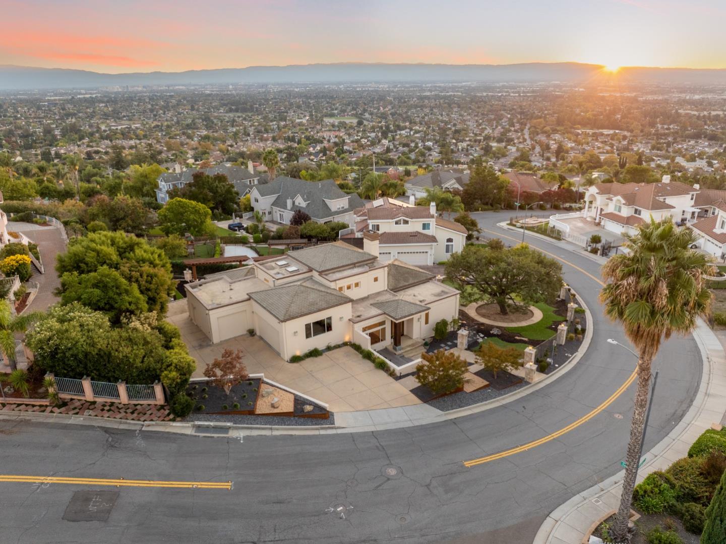 Detail Gallery Image 19 of 66 For 3574 Sweigert Rd, San Jose,  CA 95132 - 4 Beds | 3 Baths