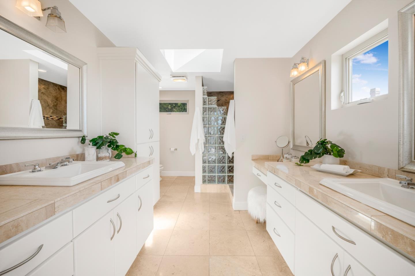 Detail Gallery Image 21 of 66 For 3574 Sweigert Rd, San Jose,  CA 95132 - 4 Beds | 3 Baths