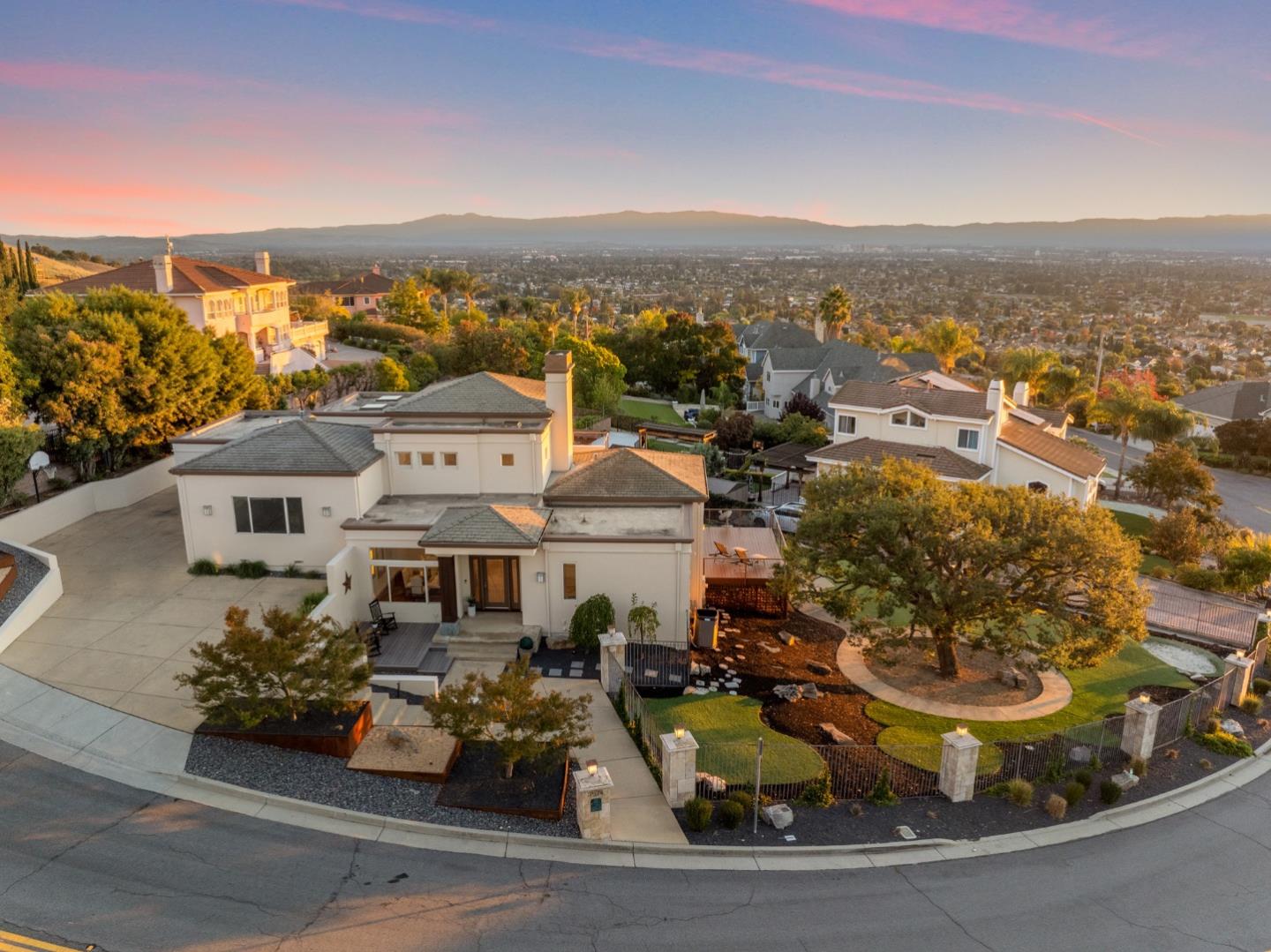 Detail Gallery Image 6 of 66 For 3574 Sweigert Rd, San Jose,  CA 95132 - 4 Beds | 3 Baths
