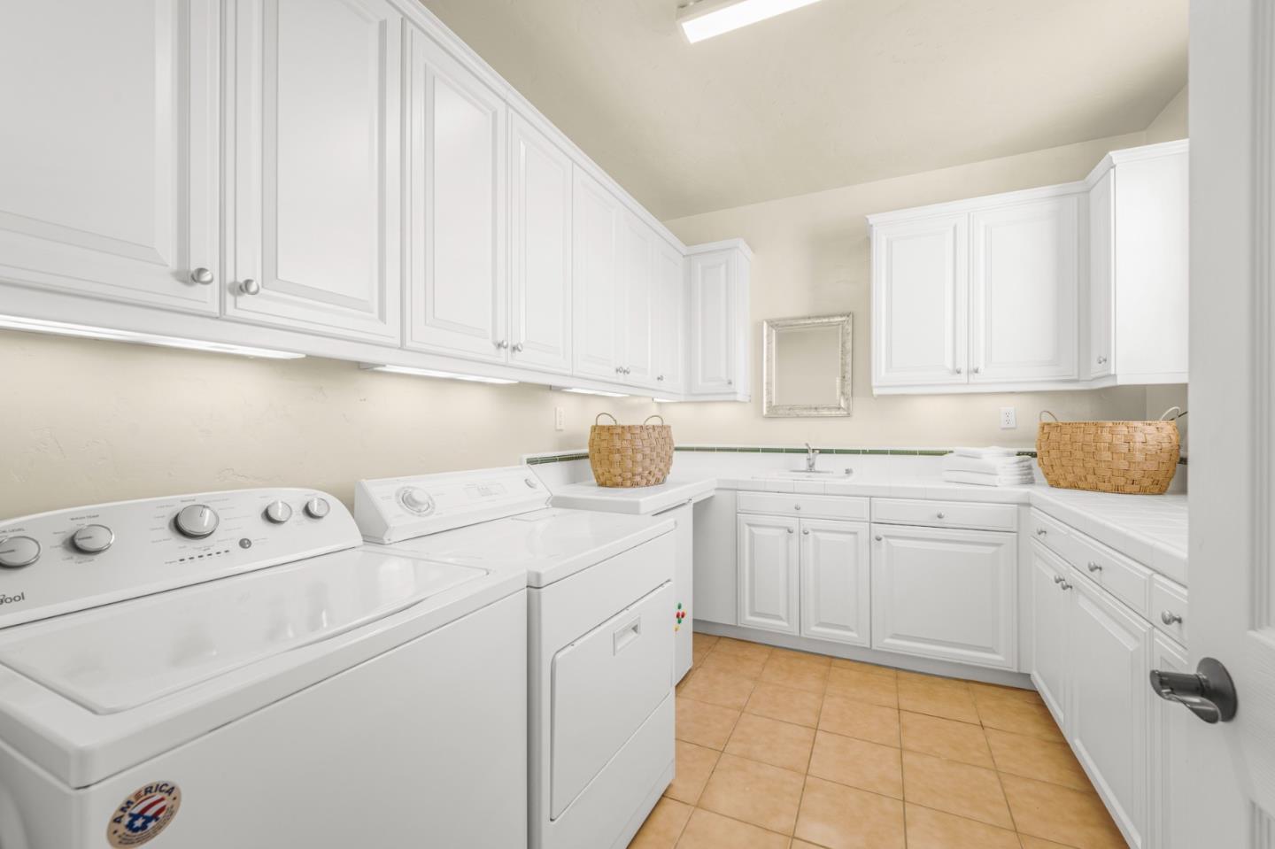 Detail Gallery Image 31 of 60 For 4800 Shady Meadows Pl, San Jose,  CA 95138 - 5 Beds | 4/1 Baths