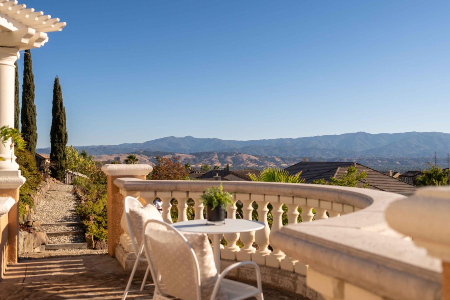 Detail Gallery Image 41 of 60 For 4800 Shady Meadows Pl, San Jose,  CA 95138 - 5 Beds | 4/1 Baths