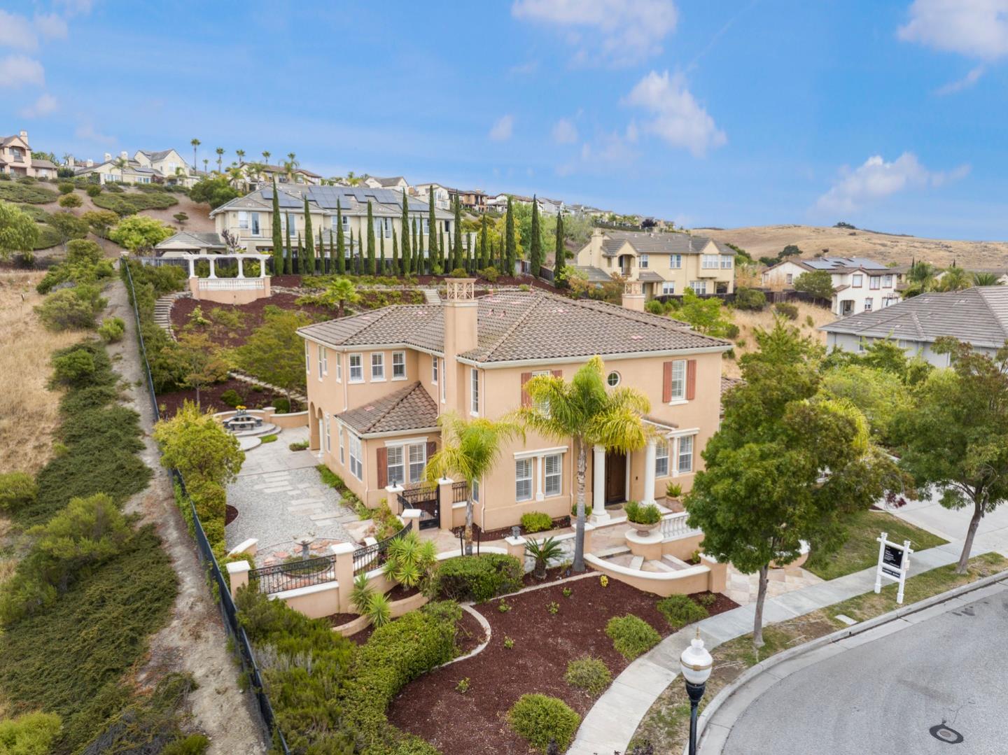 Detail Gallery Image 47 of 60 For 4800 Shady Meadows Pl, San Jose,  CA 95138 - 5 Beds | 4/1 Baths