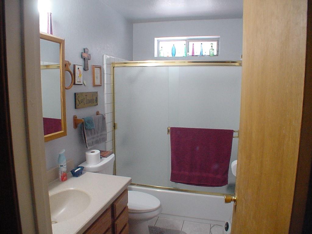 Detail Gallery Image 9 of 18 For 525 Limoneria Ave, Susanville,  CA 96130 - 3 Beds | 2 Baths