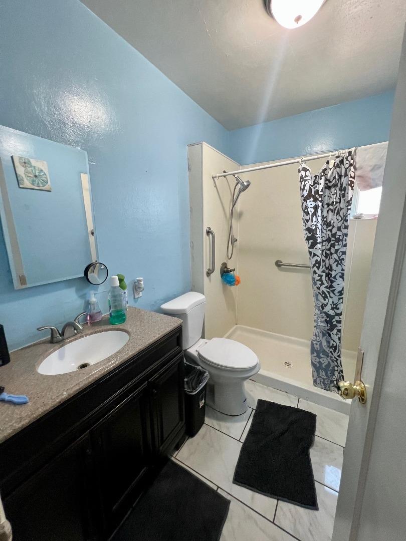 Detail Gallery Image 10 of 11 For 473 East Ave, Gustine,  CA 95322 - 2 Beds | 1 Baths