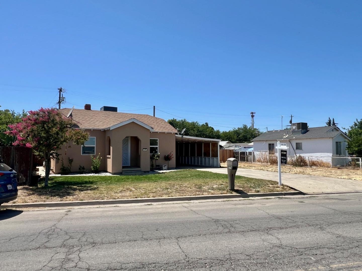 Detail Gallery Image 5 of 11 For 473 East Ave, Gustine,  CA 95322 - 2 Beds | 1 Baths