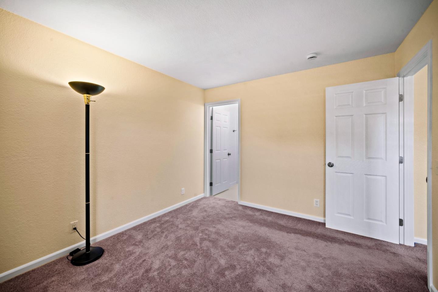 Detail Gallery Image 13 of 26 For 820 Casanova Ave #75,  Monterey,  CA 93940 - 1 Beds | 1 Baths