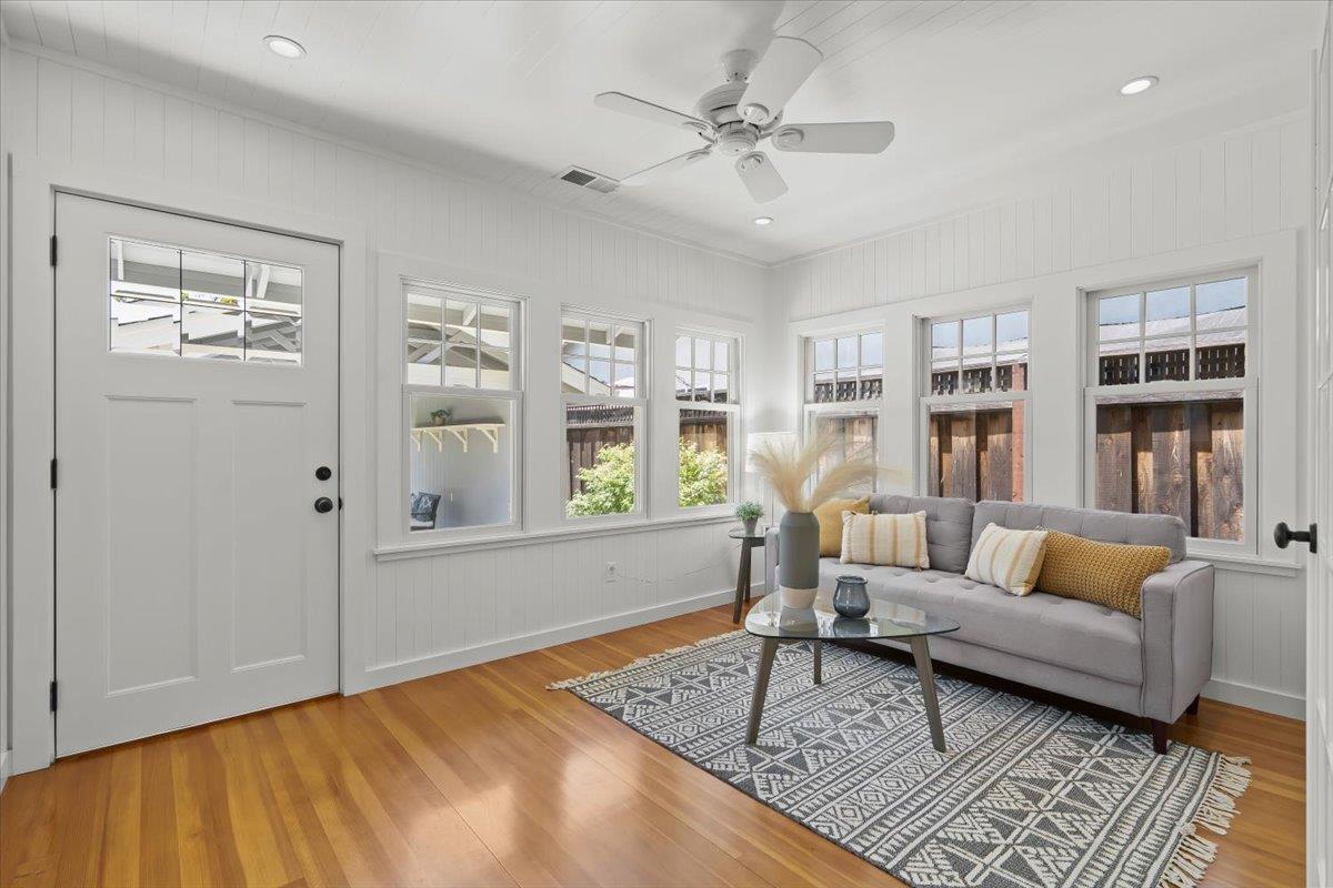 Detail Gallery Image 12 of 32 For 7631 Church St, Gilroy,  CA 95020 - 2 Beds | 2 Baths