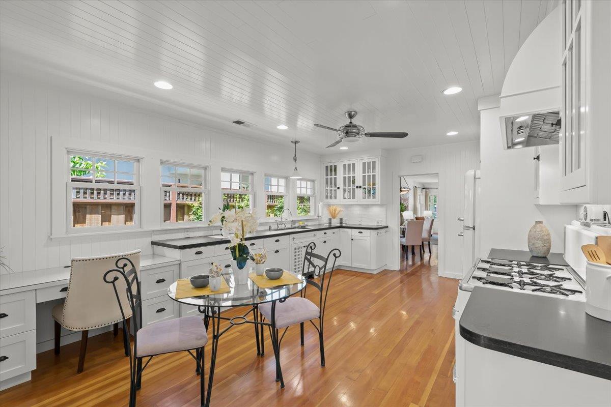 Detail Gallery Image 14 of 32 For 7631 Church St, Gilroy,  CA 95020 - 2 Beds | 2 Baths