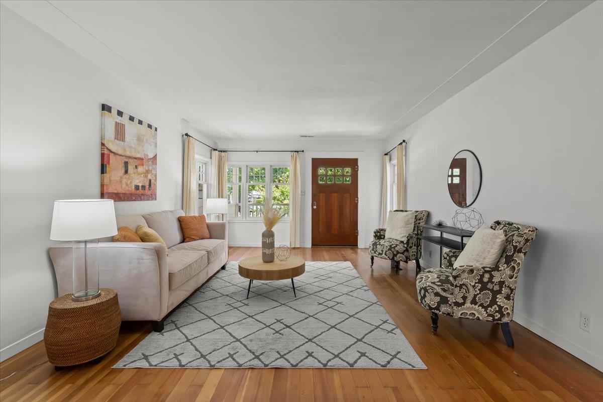 Detail Gallery Image 9 of 32 For 7631 Church St, Gilroy,  CA 95020 - 2 Beds | 2 Baths