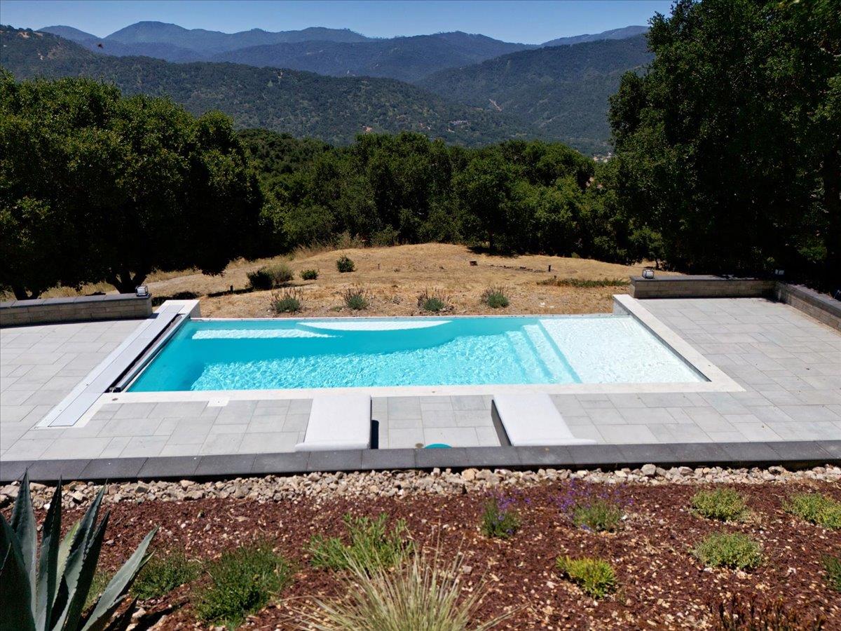 Detail Gallery Image 35 of 44 For 31499 via Las Rosas, Carmel Valley,  CA 93924 - 4 Beds | 2/1 Baths