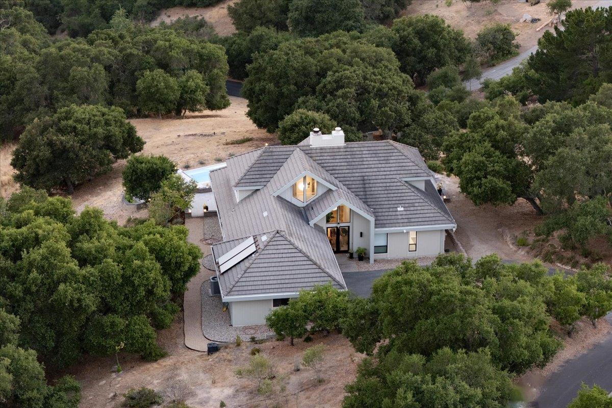 Detail Gallery Image 38 of 44 For 31499 via Las Rosas, Carmel Valley,  CA 93924 - 4 Beds | 2/1 Baths