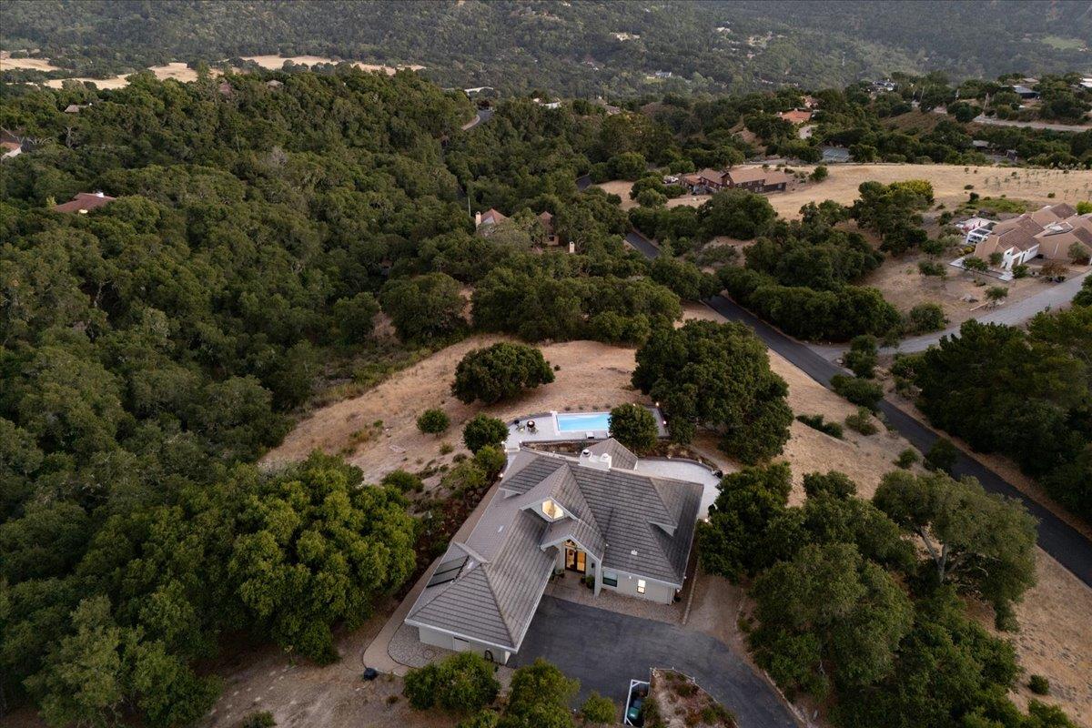 Detail Gallery Image 41 of 44 For 31499 via Las Rosas, Carmel Valley,  CA 93924 - 4 Beds | 2/1 Baths