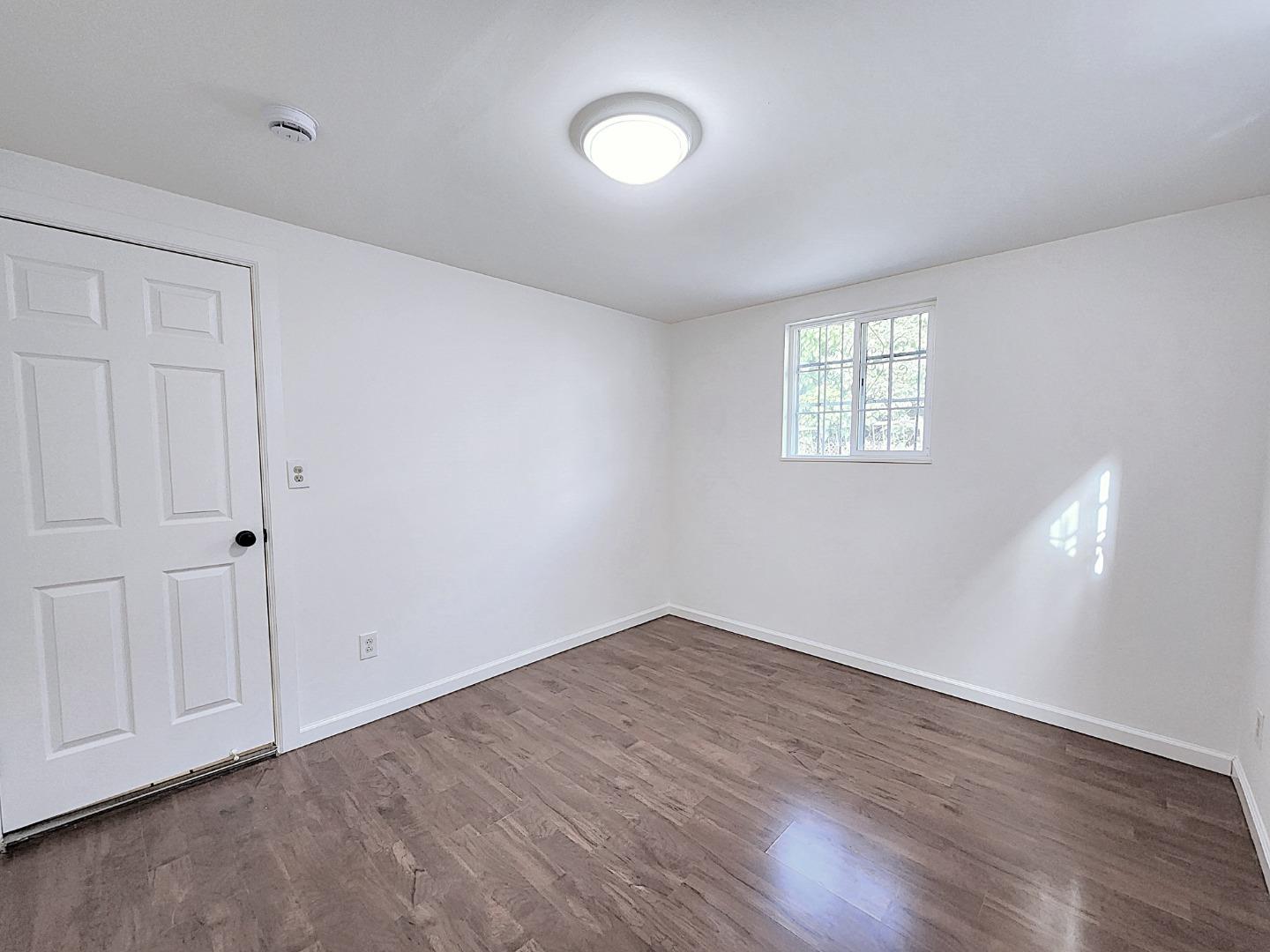 Detail Gallery Image 10 of 25 For 2645 23rd Ave, Oakland,  CA 94606 - 2 Beds | 1 Baths