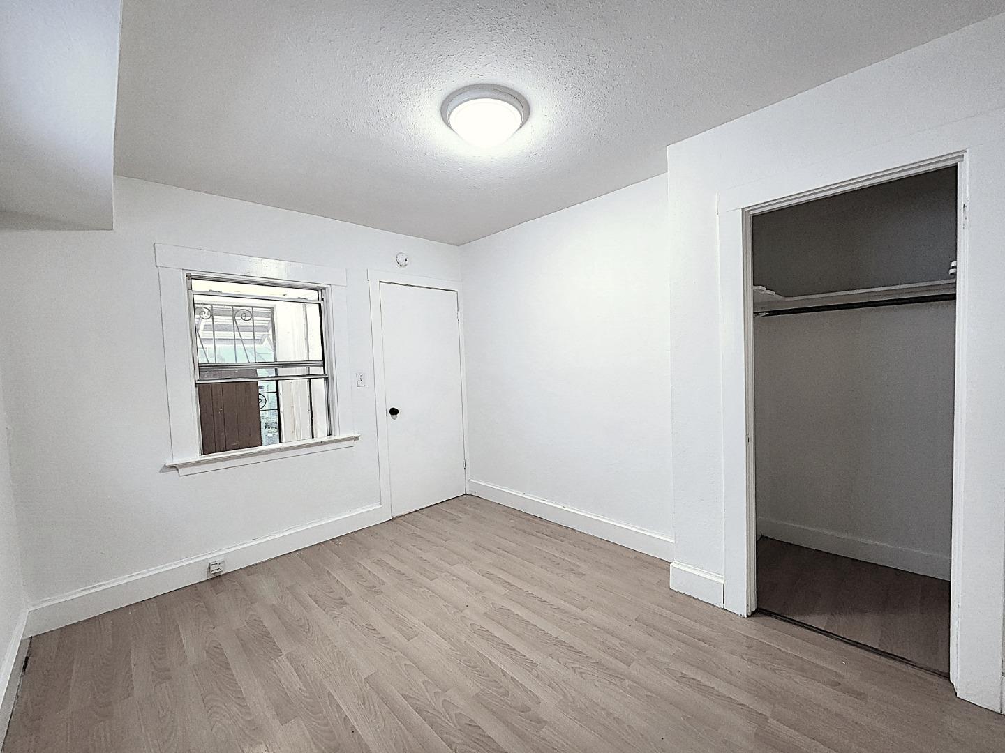 Detail Gallery Image 16 of 25 For 2645 23rd Ave, Oakland,  CA 94606 - 2 Beds | 1 Baths