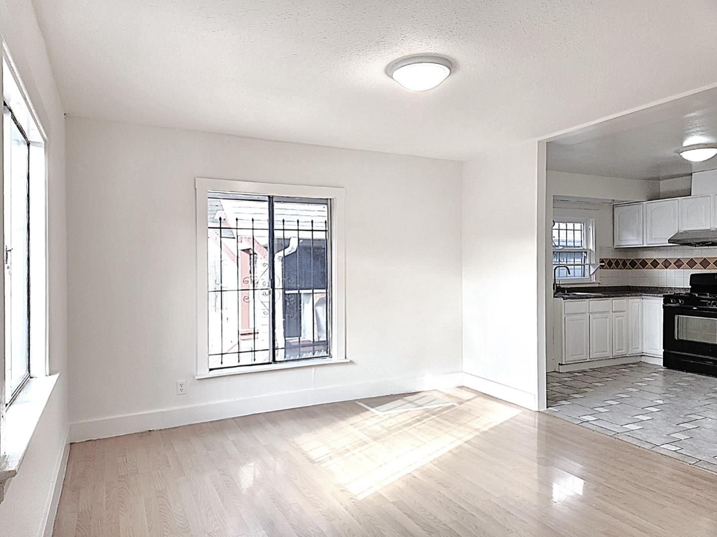 Detail Gallery Image 6 of 25 For 2645 23rd Ave, Oakland,  CA 94606 - 2 Beds | 1 Baths