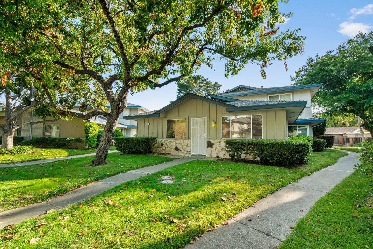 Detail Gallery Image 37 of 38 For 297 Watson Dr #1,  Campbell,  CA 95008 - 2 Beds | 1 Baths