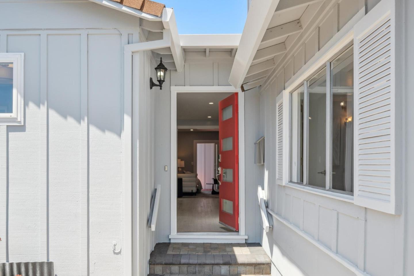 Detail Gallery Image 6 of 72 For 1633 Ark St, San Mateo,  CA 94403 - 6 Beds | 3/1 Baths