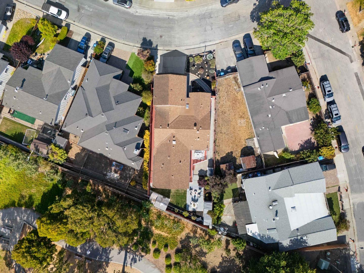 Detail Gallery Image 69 of 72 For 1633 Ark St, San Mateo,  CA 94403 - 6 Beds | 3/1 Baths